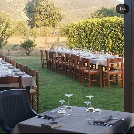 Masseria La Rocca فندق مبيت وإفطار