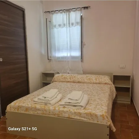 Masseria La Rocca فندق مبيت وإفطار