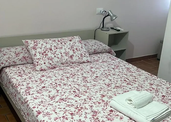 Masseria La Rocca Oda ve Kahvaltı 3*